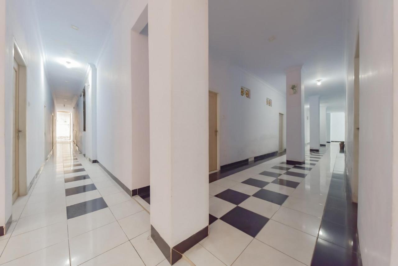 RedDoorz Syariah near Ramayana Mall Tarakan Luaran gambar